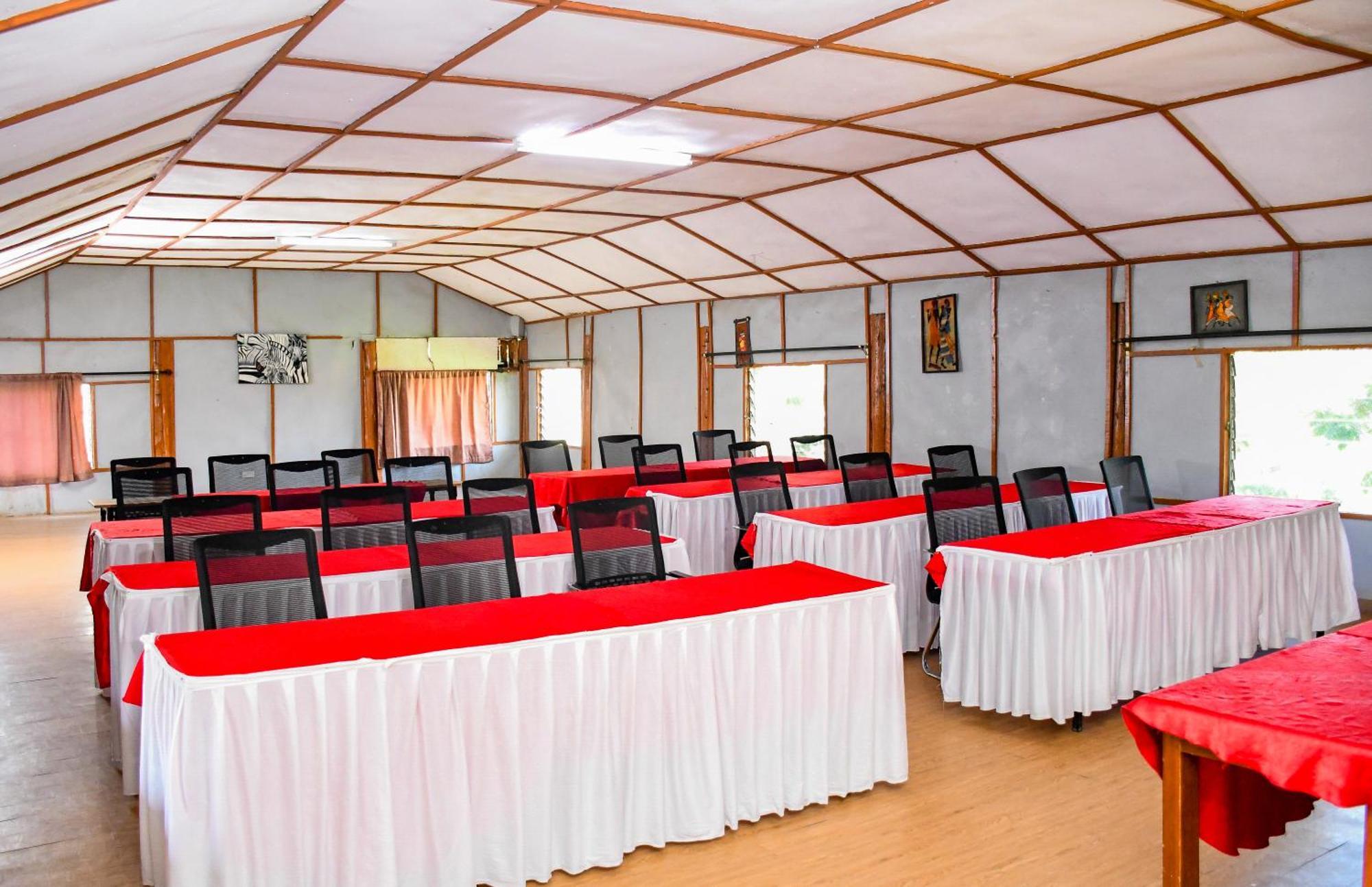 Naivasha Peppercorn Holiday Resort Bagian luar foto