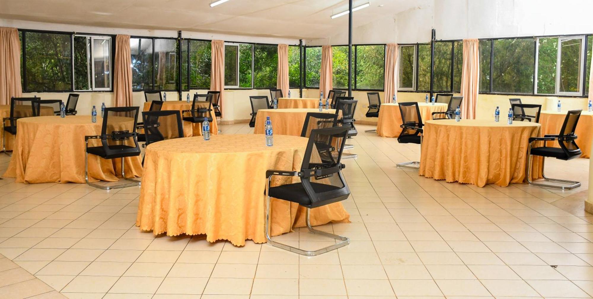 Naivasha Peppercorn Holiday Resort Bagian luar foto