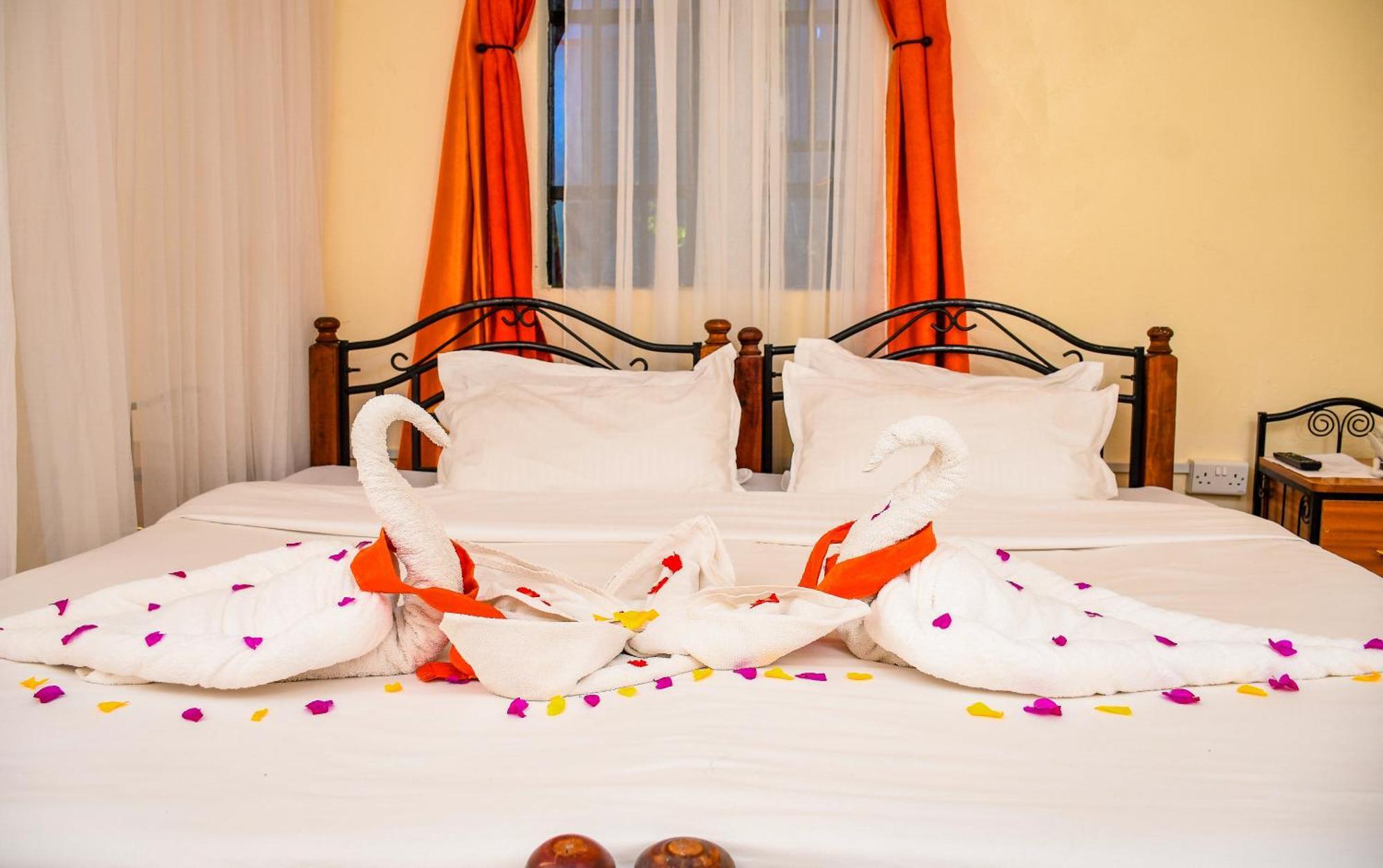 Naivasha Peppercorn Holiday Resort Bagian luar foto