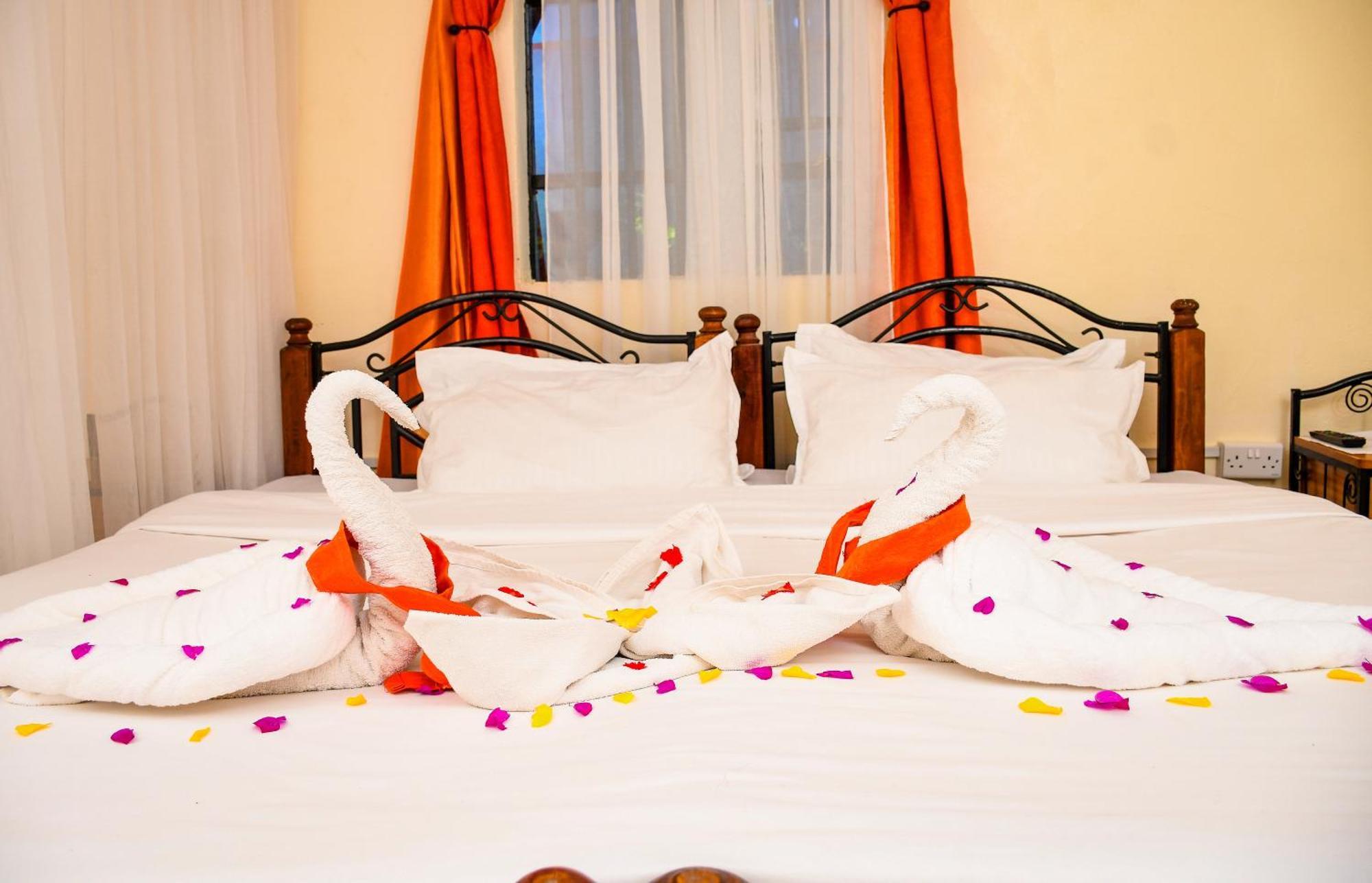 Naivasha Peppercorn Holiday Resort Bagian luar foto